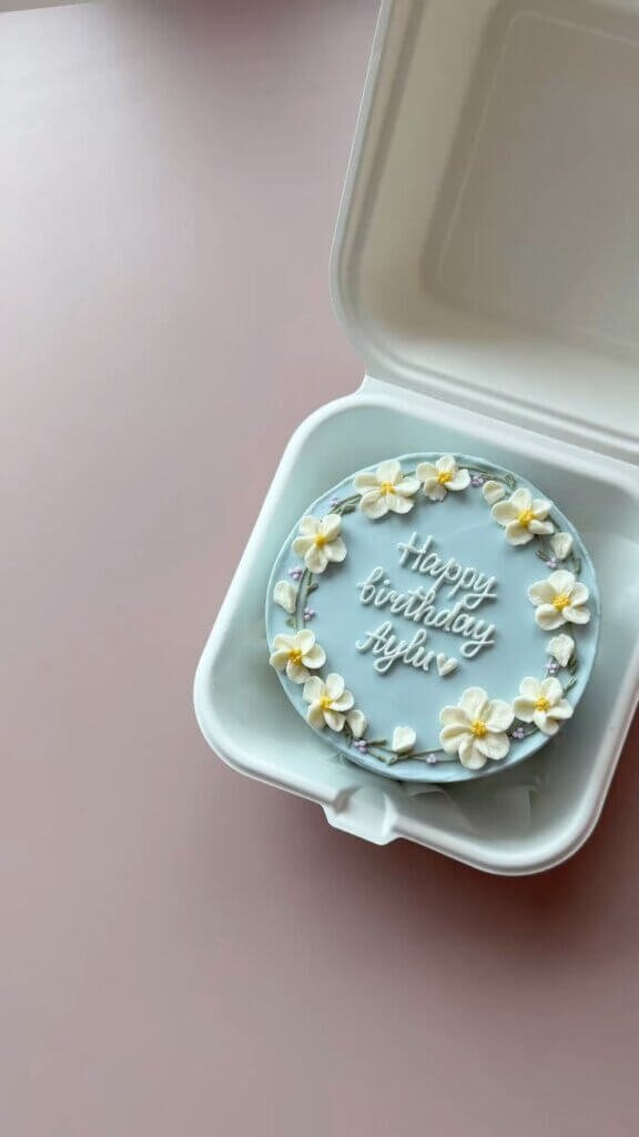 Blue floral bento cake Sweet Bakeistan Karachi.