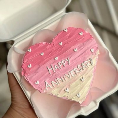 Pink heart anniversary bento cake custom design Gulshan-e-Iqbal Karachi